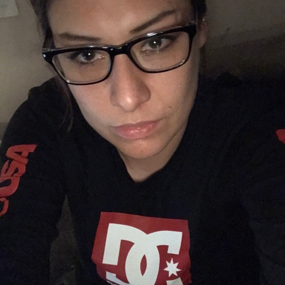 Meet your Posher, Shaw - Picture 1 of 1